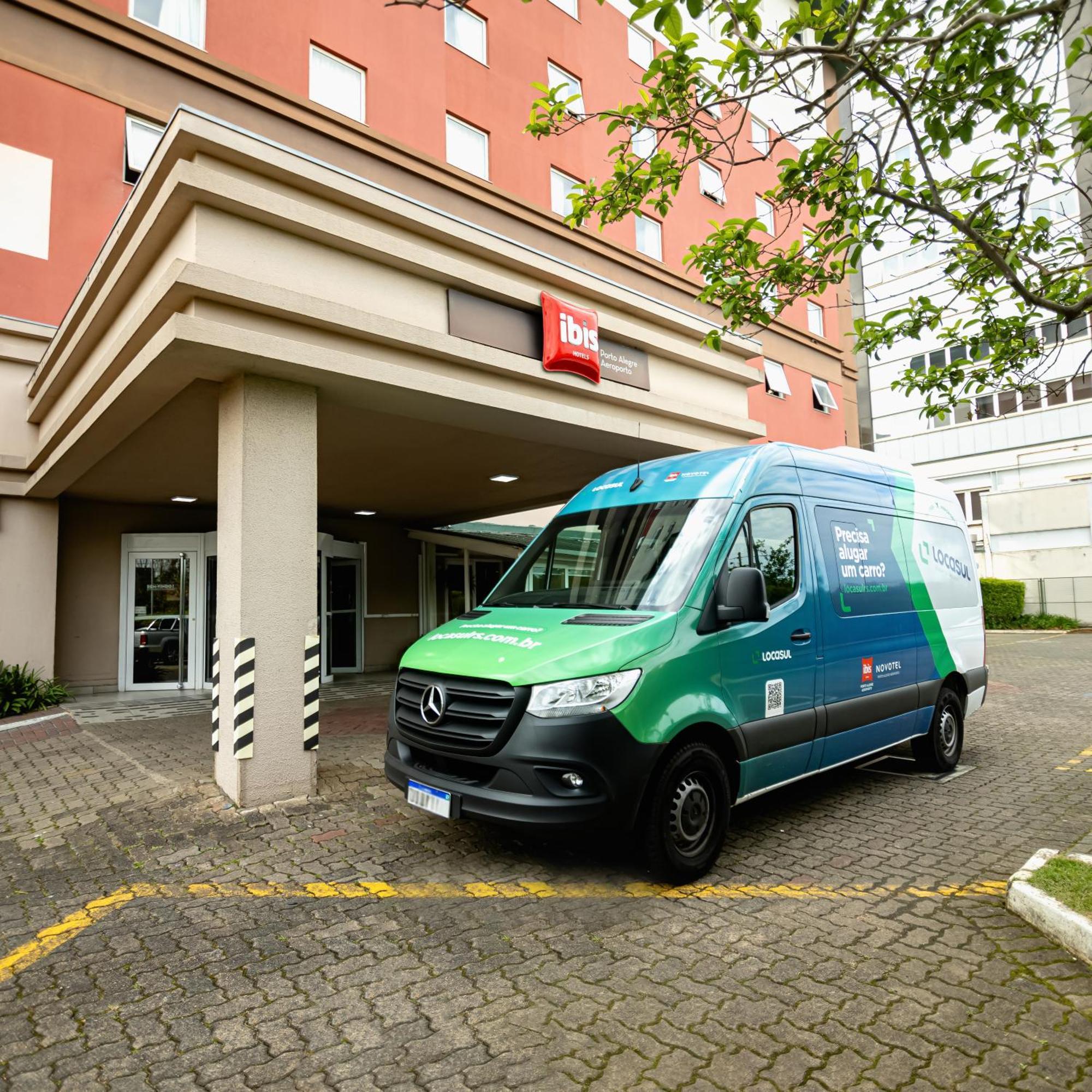 Ibis Porto Alegre Aeroporto Hotel Exterior foto