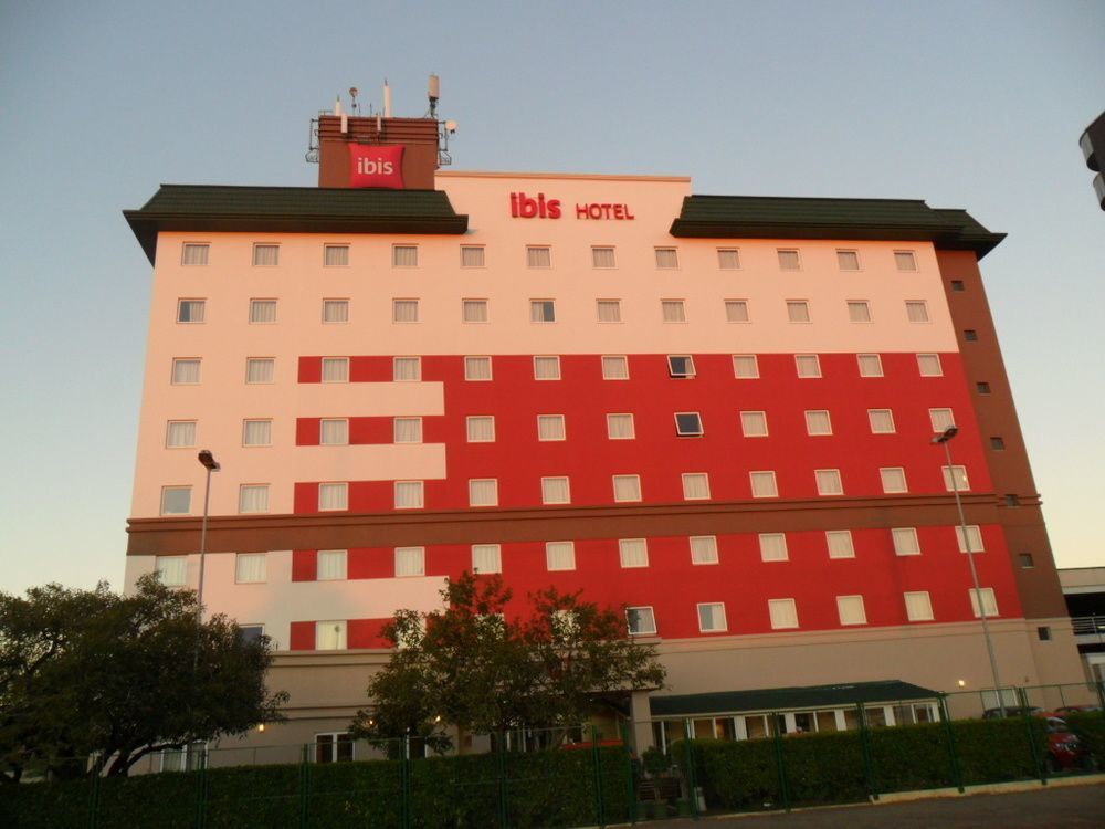 Ibis Porto Alegre Aeroporto Hotel Exterior foto